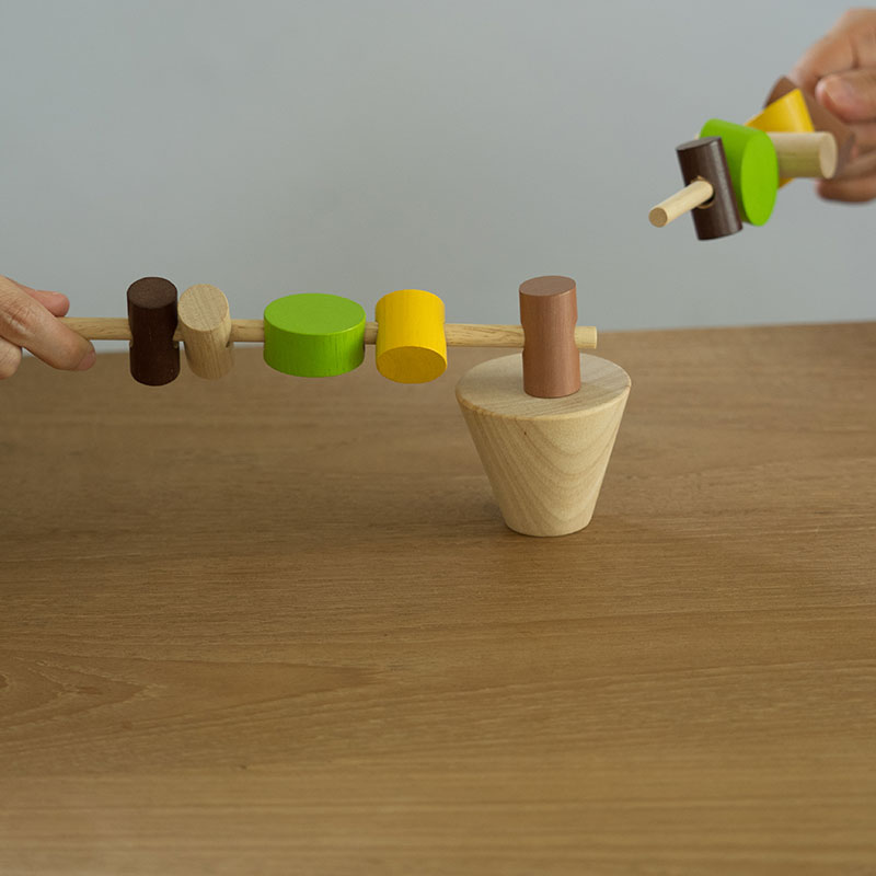 4638-Stacking-Logs_LF3 Παιχνίδι ισορροπίας με κορμούς - Image 4