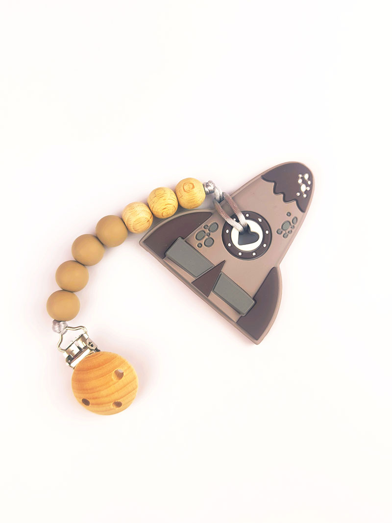 masitiko-klip-Rocket-babyllama Κλιπ με μασητικό Rocket 0μ+ - Image 1