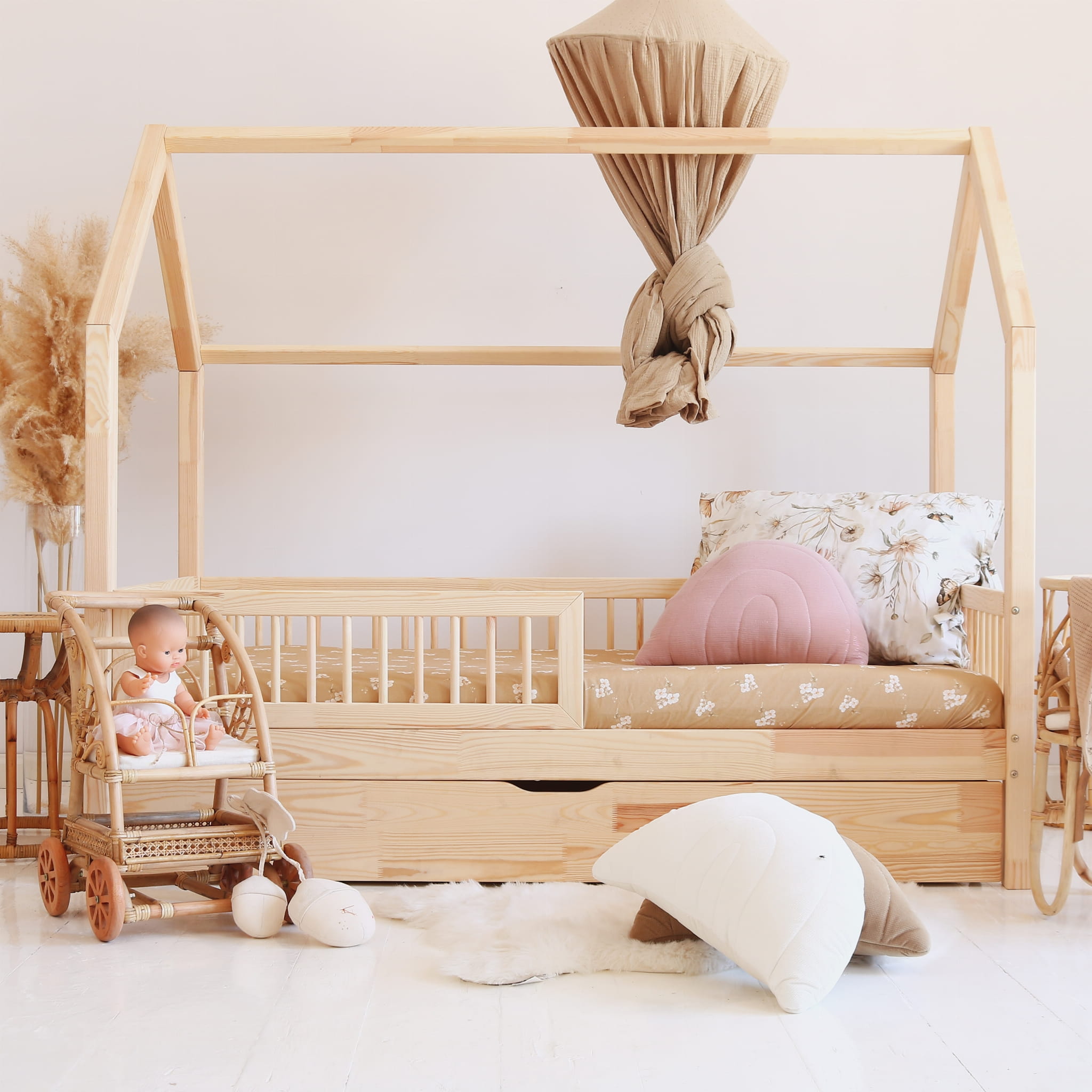 Pioliplusdrawerclosed Pioli PLUS κρεβάτι μασίφ με συρτάρι / δεύτερο κρεβάτι - Image 5