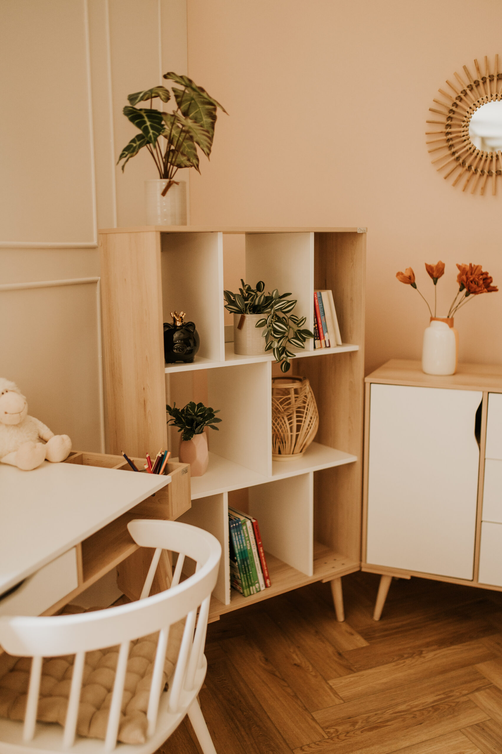 DSC_2110-scaled Bιβλιοθήκη Sofie - Image 2