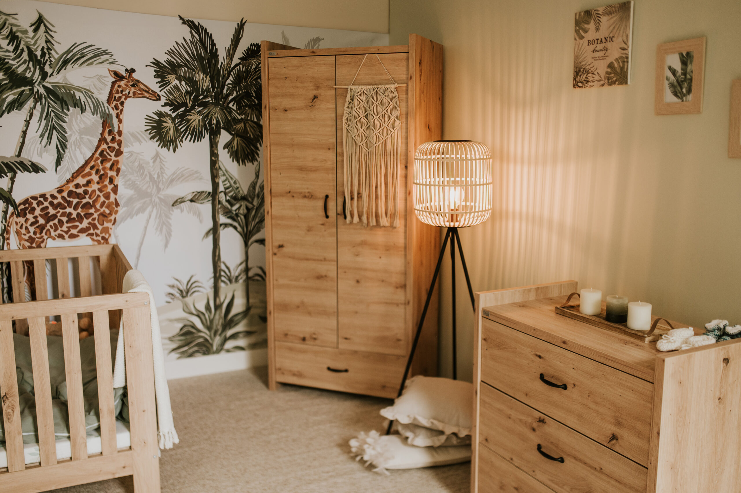 DSC_3316-scaled Δίφυλλη ντουλάπα Amelia - Image 5