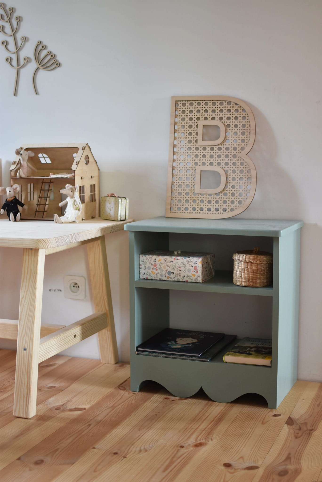 szafka-nocna-Bambooko-drewno Γράμματα Ratan - Image 9