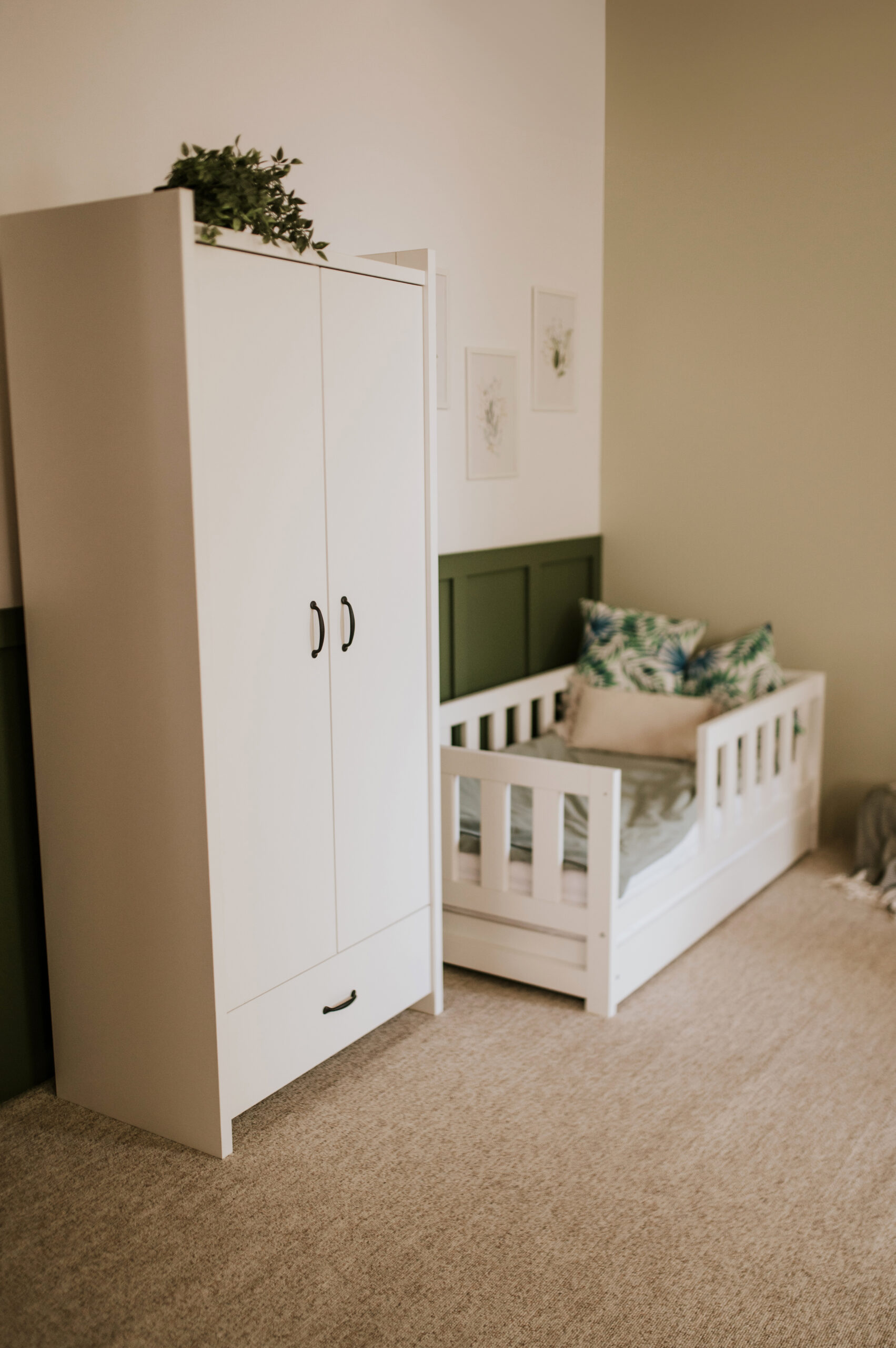 DSC_2425-scaled Δίφυλλη ντουλάπα Amelia Λευκή - Image 4