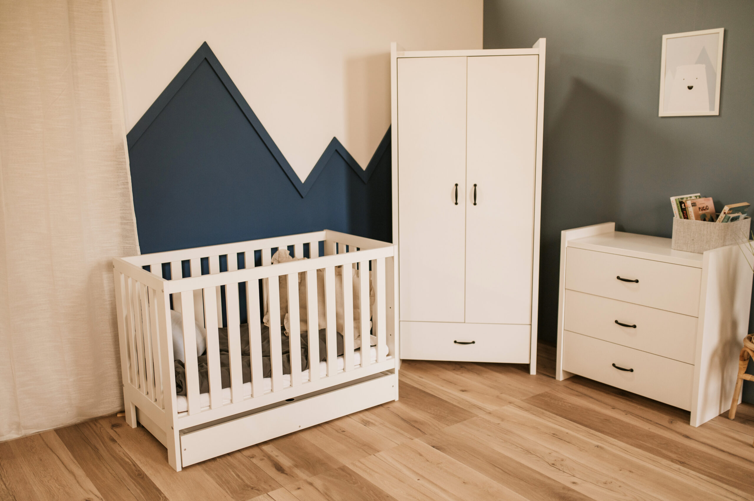 IMG_-292-scaled Δίφυλλη ντουλάπα Amelia Λευκή - Image 2