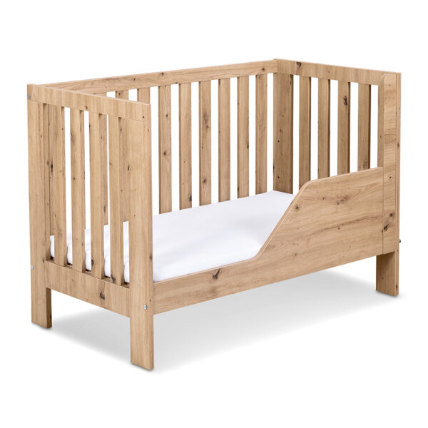 lozko-amelia-II-dab-z-barierka-1-600x600 Κούνια κρεβάτι Amelia II 120x60 εκ. Oak - Image 5