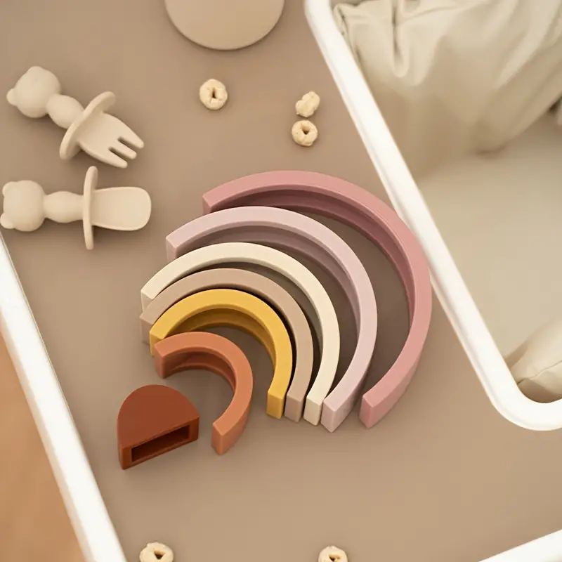 7908291a-8ba7-4dc9-9210-0e3356ace4ae Παιχνίδι στοίβαξης από σιλικόνη Ουράνιο Τόξο - Image 2