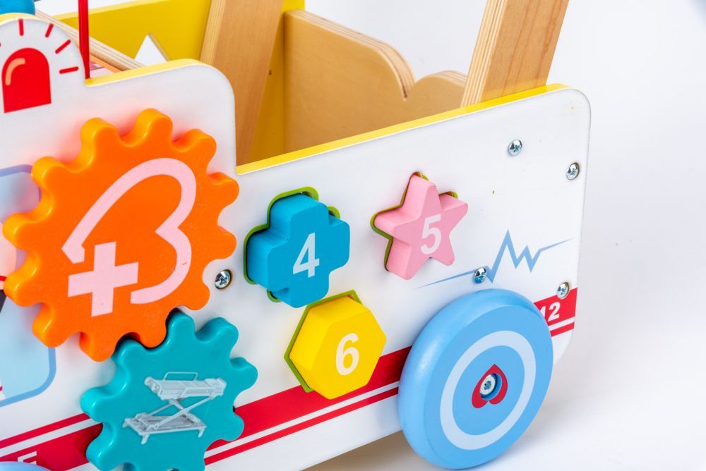 2_max (2) Ξύλινο καρότσι Ασθενοφόρο με τουβλάκια - Image 4