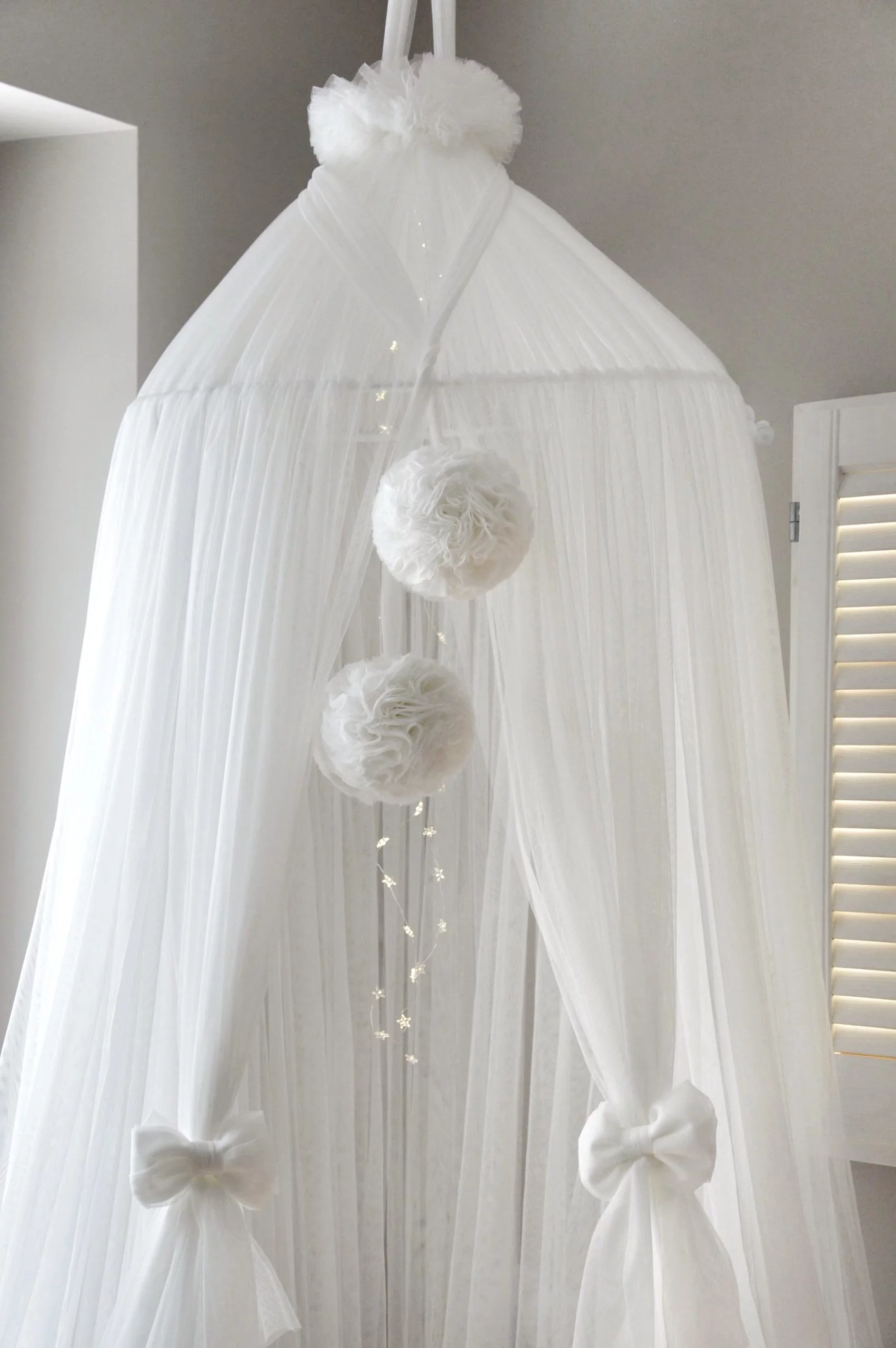 image00012-scaled Τούλινο Canopy με πομ πον - Image 10