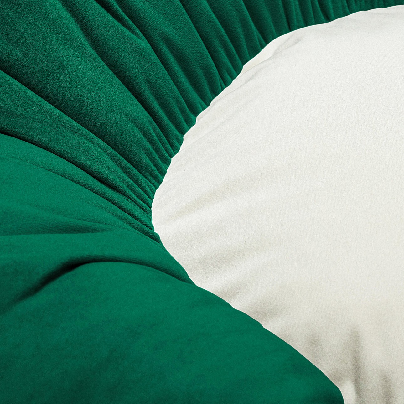 prop1290 (3) Mia Flower Cushion - Image 19