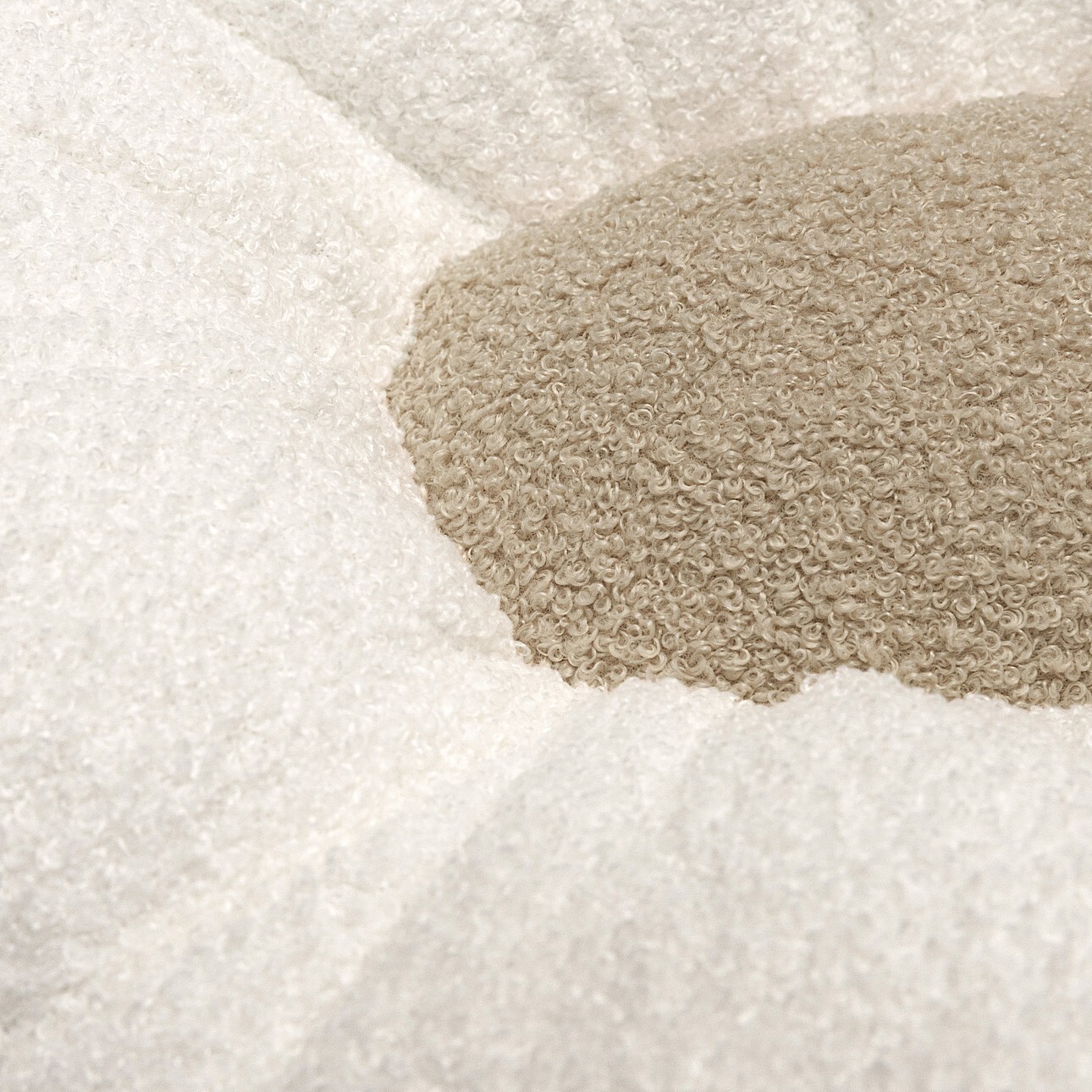 prop1290 Mia Flower Cushion - Image 15