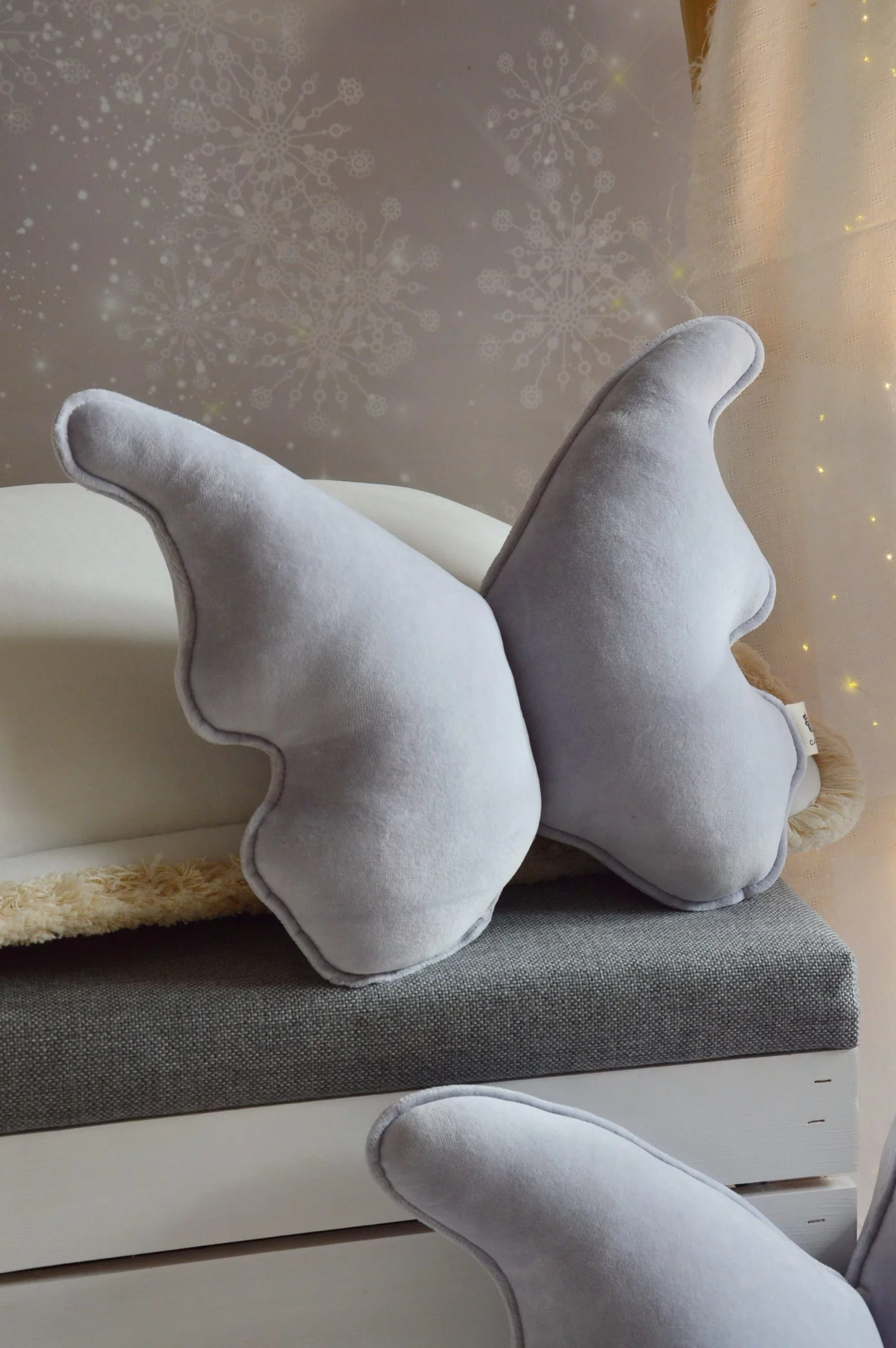 image00018-scaled Διακοσμητικό Μαξιλάρι Πεταλούδα Βελούδινο - Image 2