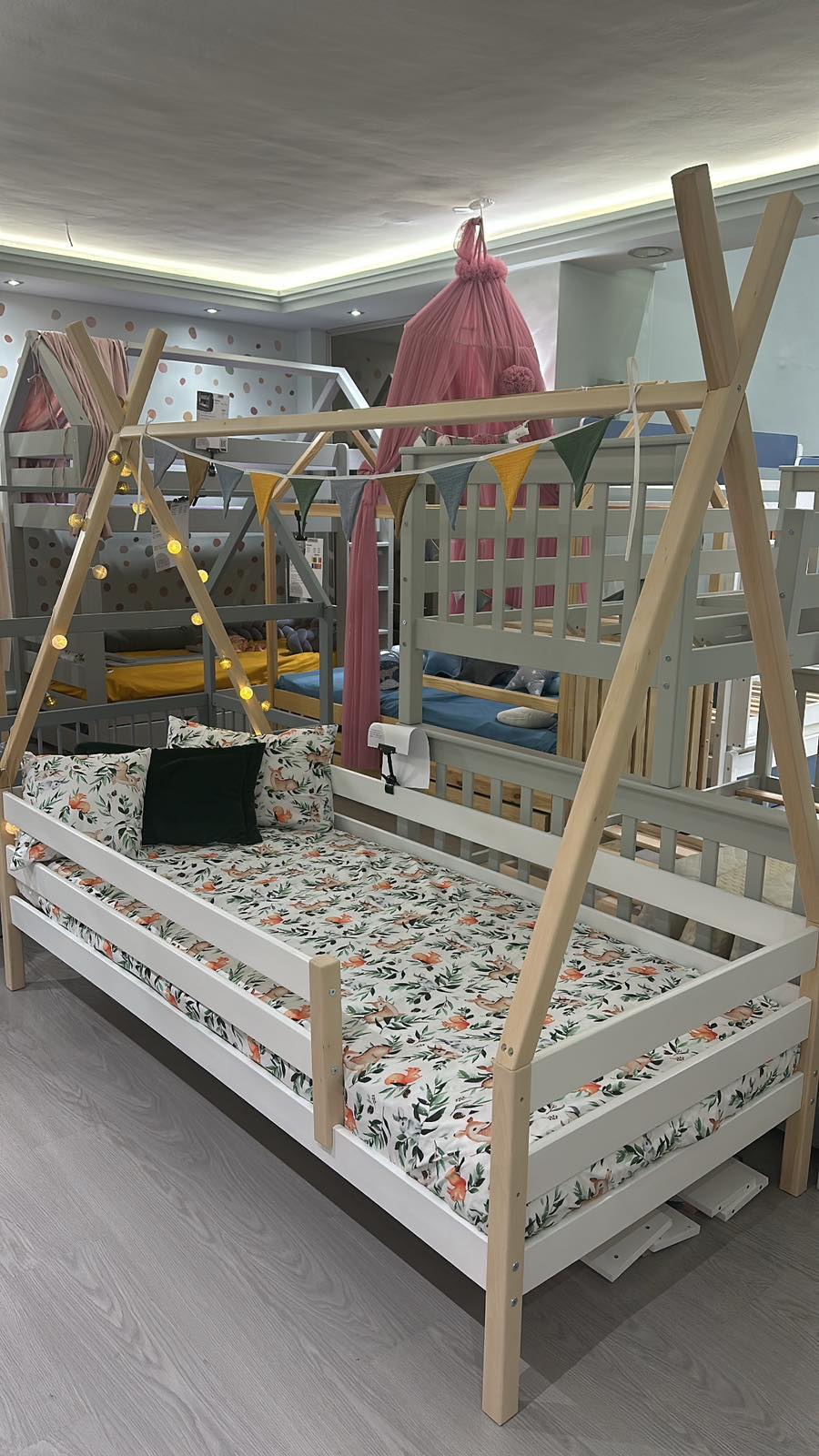 0-02-05-8d0d1c1a009188f953186ad258ae63dac904b6ce142423cd33bb94d913d3bd82_718ed4a4603b931e Luca μοντεσόρι παιδικό κρεβάτι μασίφ ΟΞΙΑ - Image 5