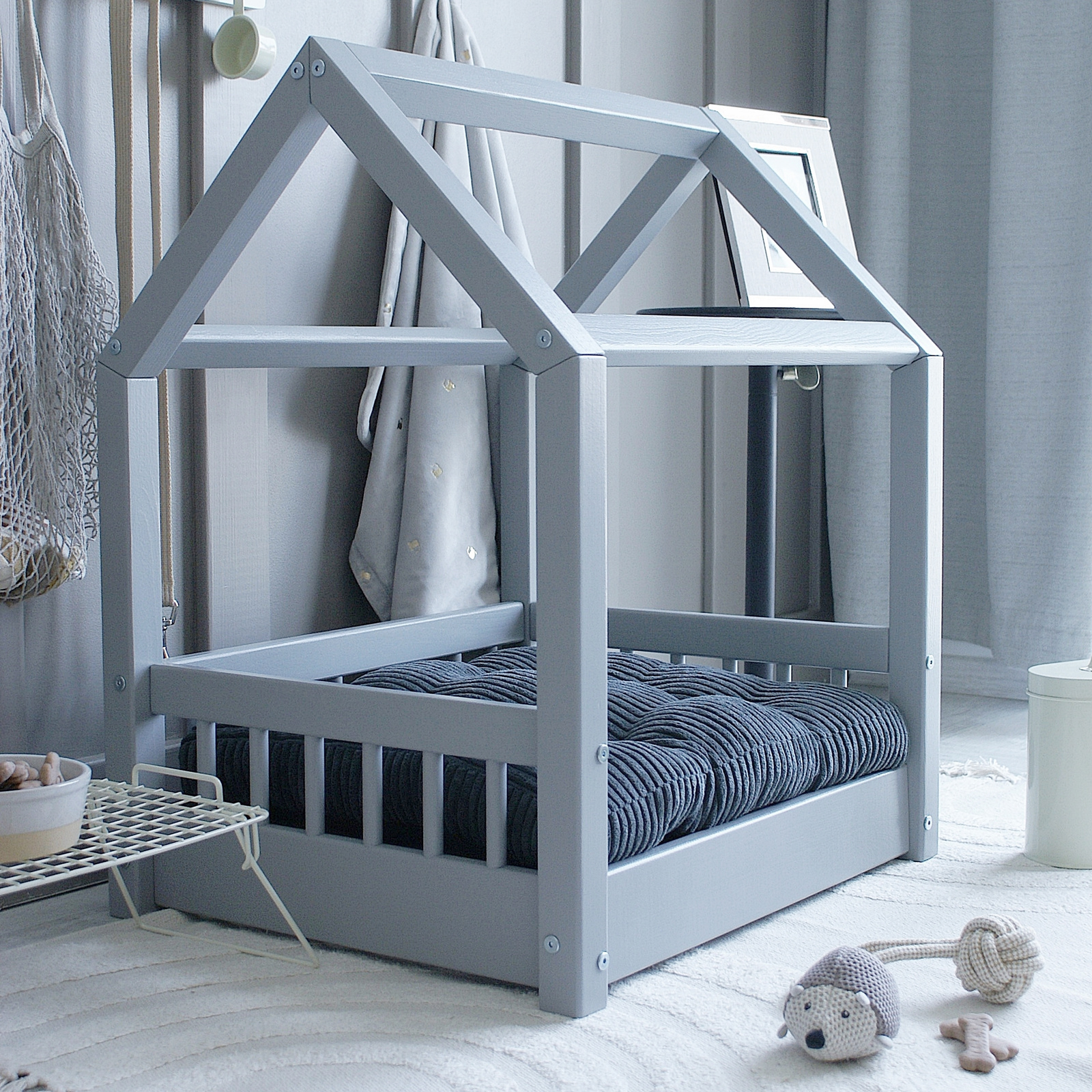 SONY DSC Furry House Bed Γκρι Μεγέθη S-Μ-L - Image 1