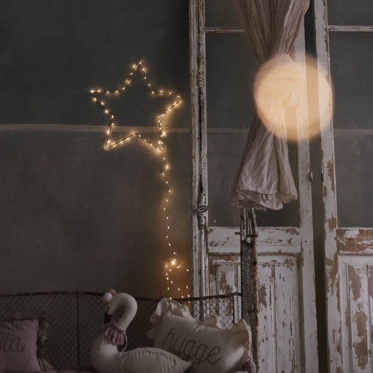 428286913_405024605355891_1964446914513710280_n Φωτιστικό led Αστέρι - Image 4