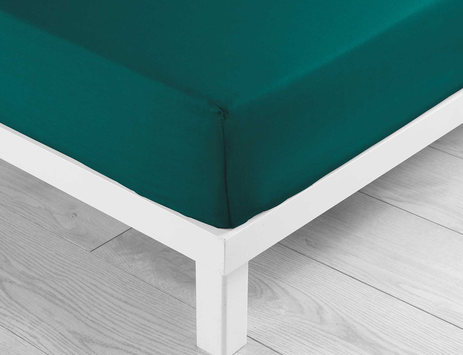 image_returner (1) Σεντόνι με λάστιχο Lina από βαμβάκι-Emerald Green - Image 1