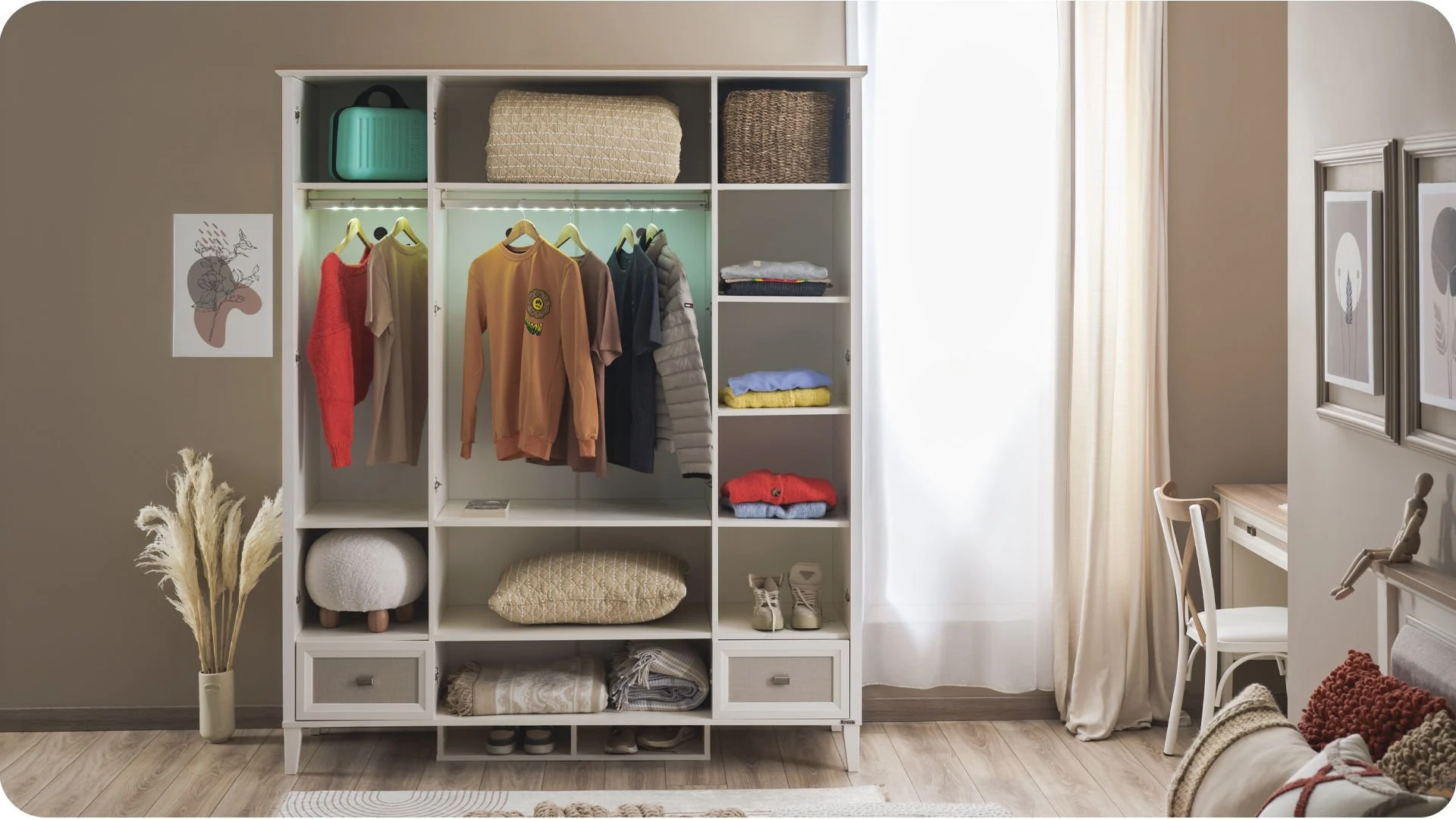 18 Τετράφυλλη ντουλάπα με καθρέφτη Orion - Image 3