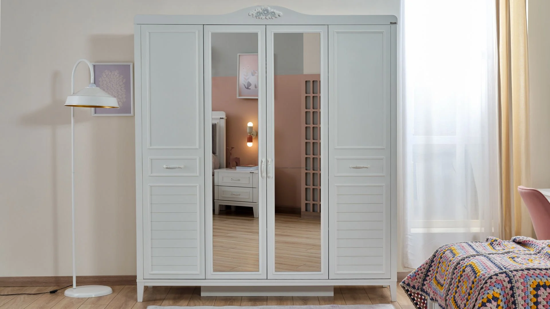 2 Τετράφυλλη ντουλάπα Marje - Image 2