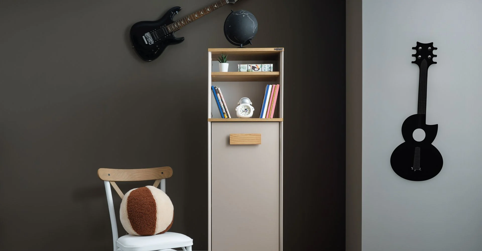 huga Βιβλιοθήκη Huga - Image 2